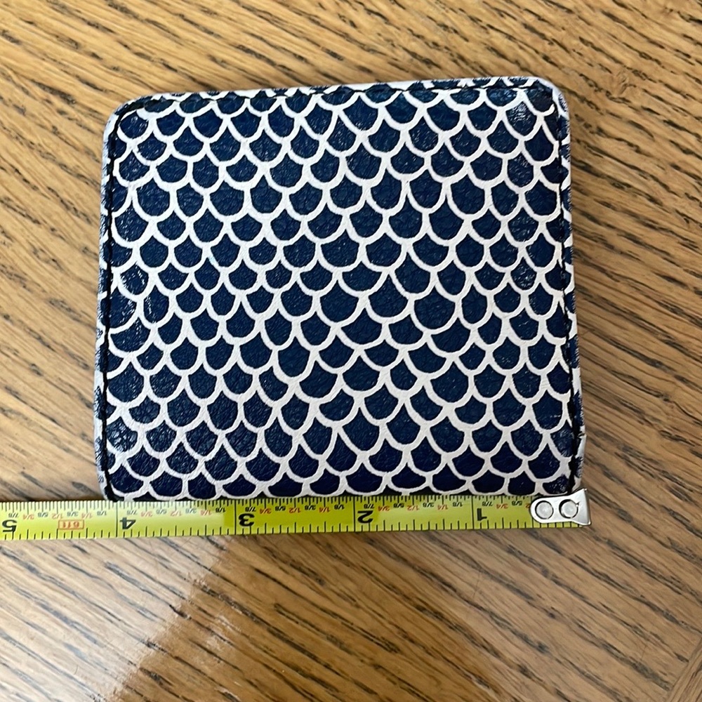 Fossil wallet